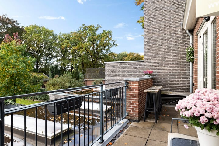 Photo 32 of Vaart ZZ 4-D