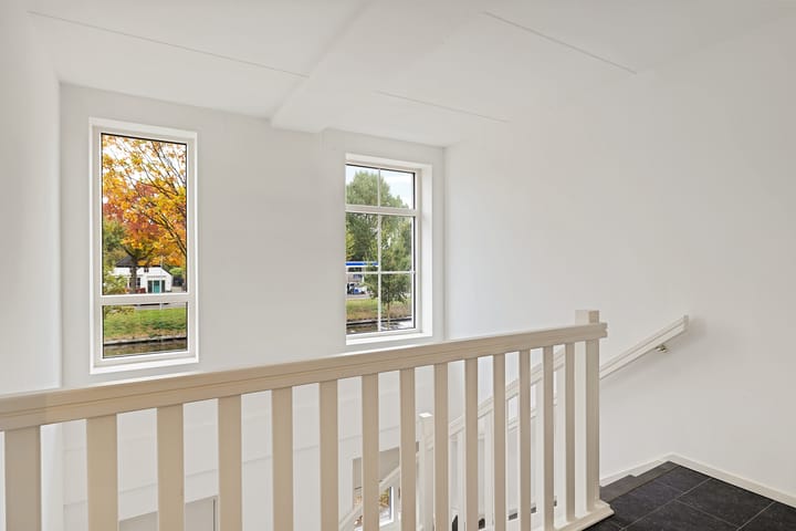 Photo 34 of Vaart ZZ 4-D