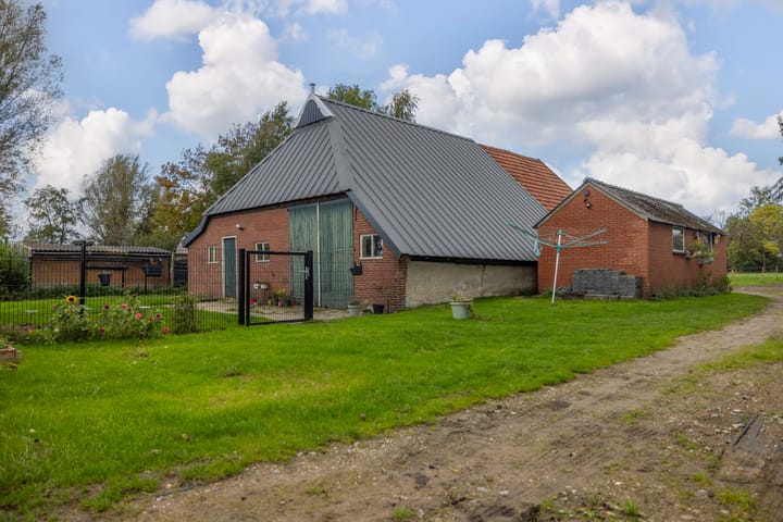 Photo 39 of Zandumerweg 58