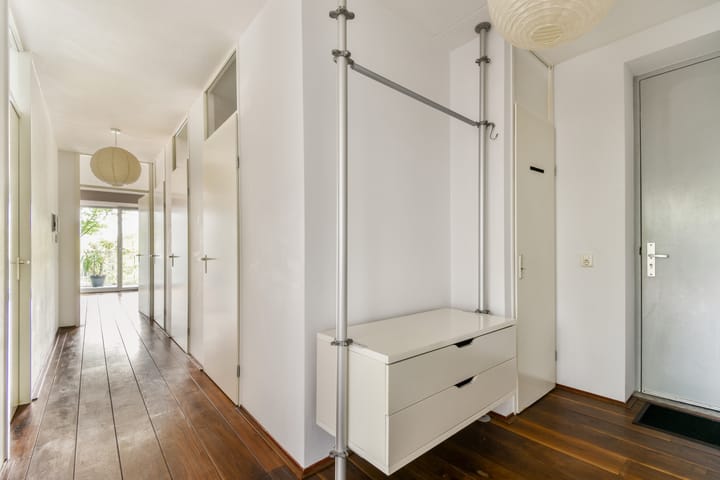 Foto 13 van Borneostraat 4-A