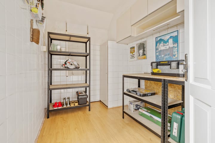 Foto 15 van Jongeriusstraat 16