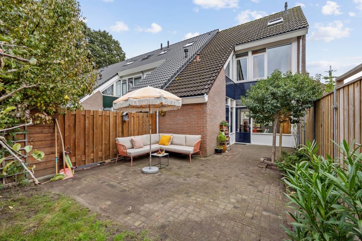 Foto 37 van Jongeriusstraat 16