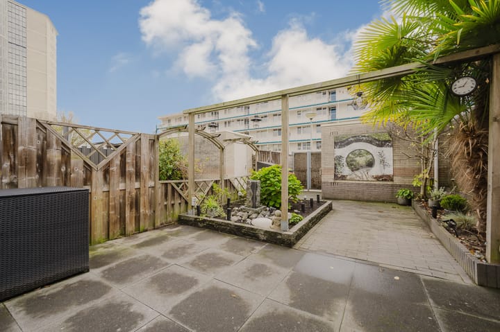 Photo 12 of Iepenlaan 6-F