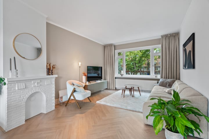 Foto 11 van Burgemeester van Tuyllkade 17-BS