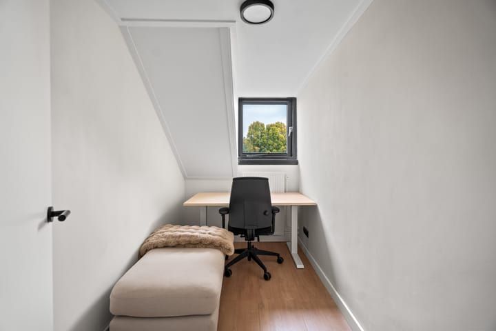 Foto 37 van Burgemeester van Tuyllkade 17-BS