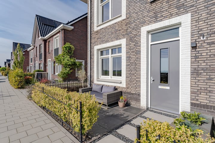 Foto 5 van Wilgenroos 49