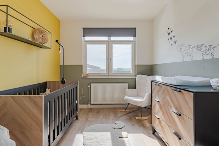 Photo 20 of Wilgenroos 49