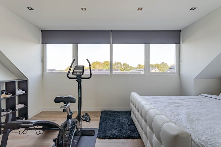 Photo 29 of Wilgenroos 49