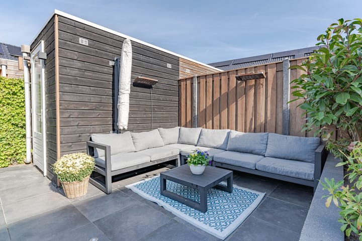 Photo 32 of Wilgenroos 49