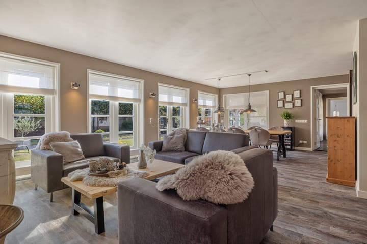 Foto 12 van Amroth 24