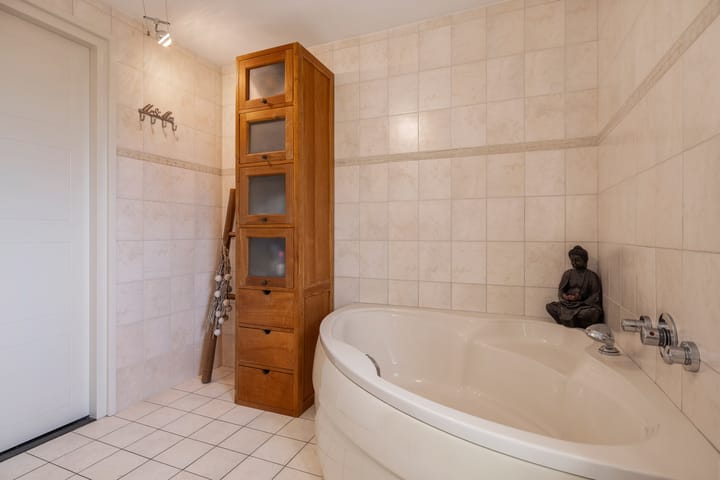 Foto 41 van Amroth 24