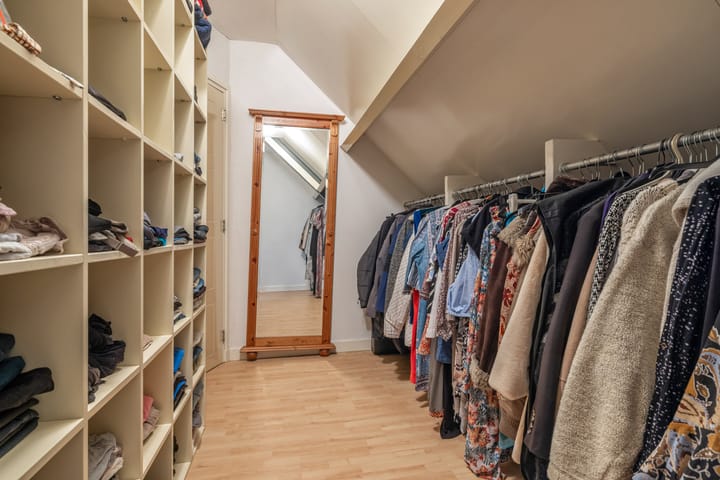 Foto 47 van Amroth 24