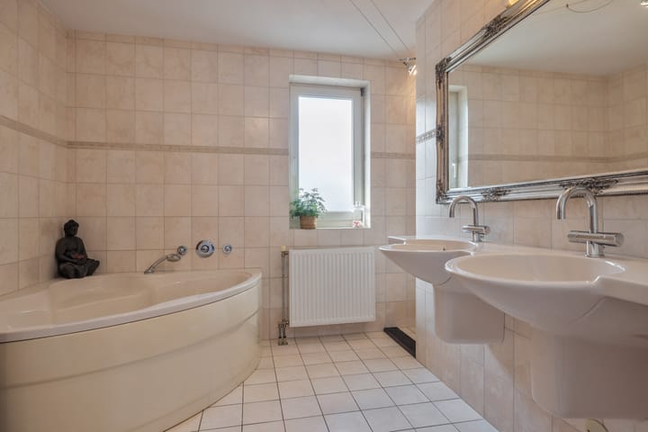 Foto 39 van Amroth 24