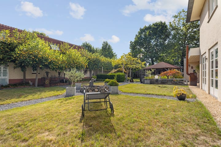 Foto 54 van Amroth 24