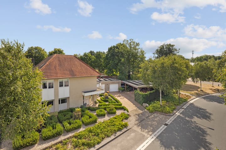 Foto 66 van Amroth 24