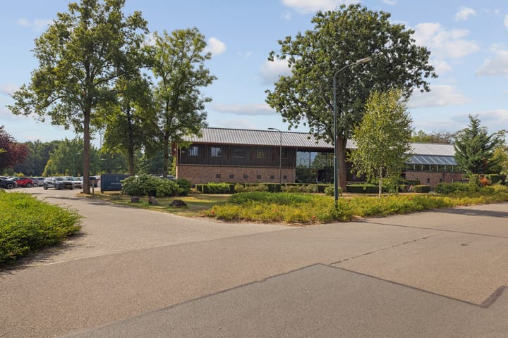 Foto 70 van Amroth 24