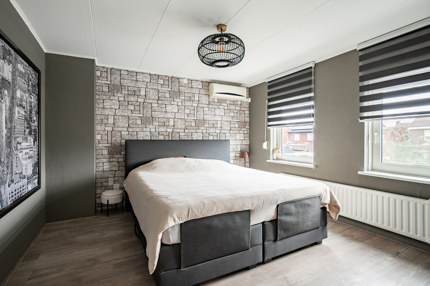 Photo 14 of Henri Hermansstraat 2