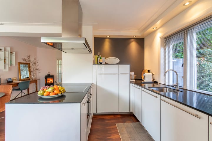 Photo 21 of Buurtlaan west 98