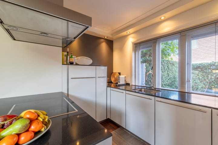 Photo 22 of Buurtlaan west 98