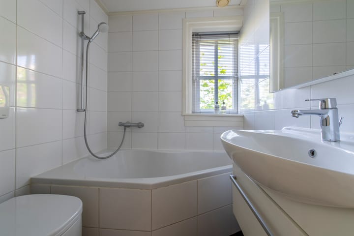 Photo 38 of Buurtlaan west 98