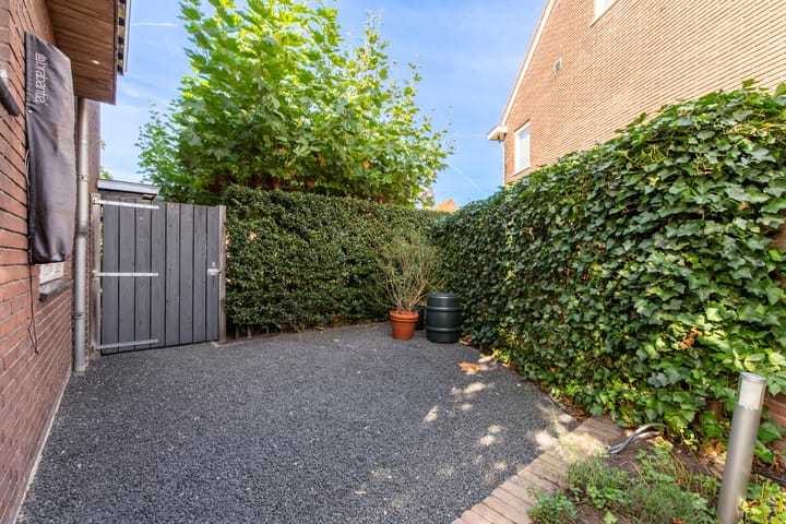 Photo 51 of Buurtlaan west 98