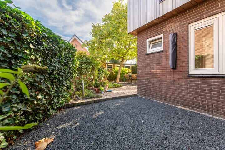 Photo 52 of Buurtlaan west 98