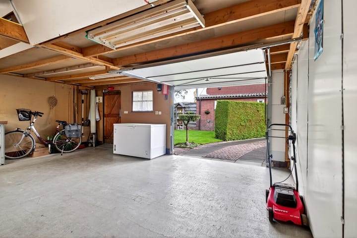 Foto 42 van Feintensloane 12