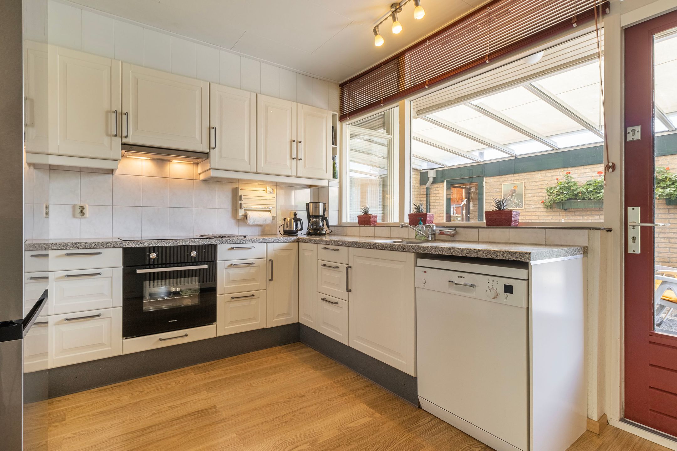 Foto 12 van Weerdestein 50