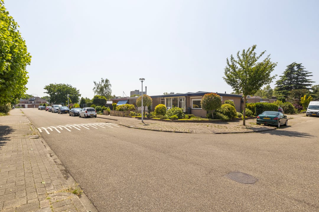 Foto 28 van Weerdestein 50