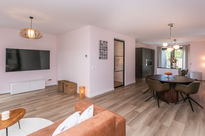 Foto 9 van Demstraat 78-B