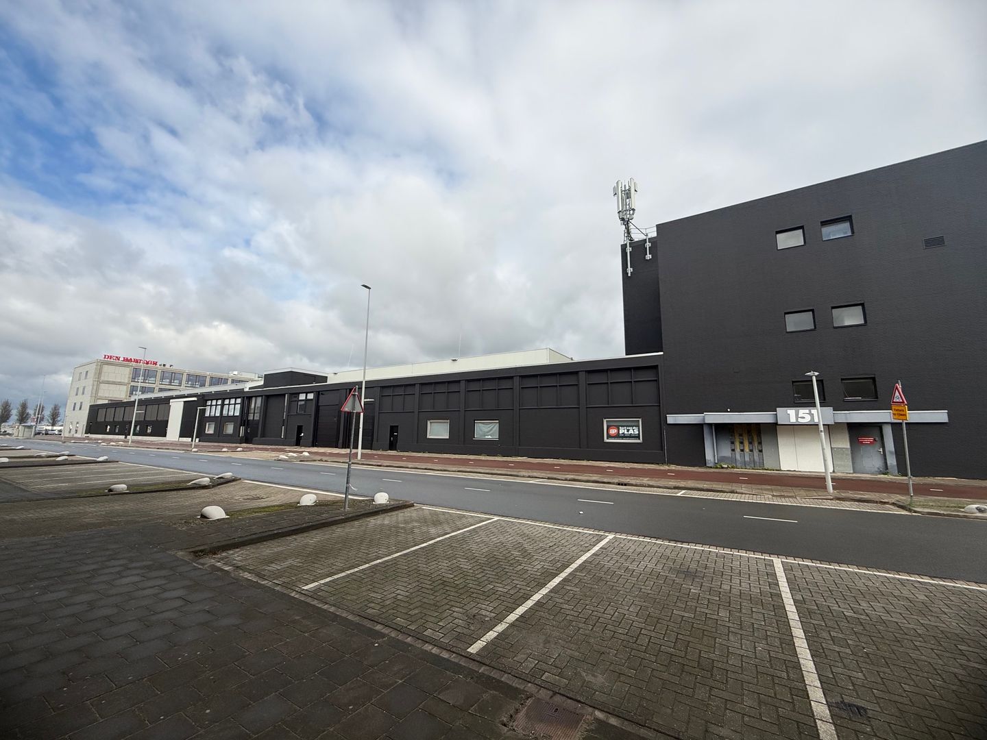 Bekijk foto 1 van Sluisjesdijk 153