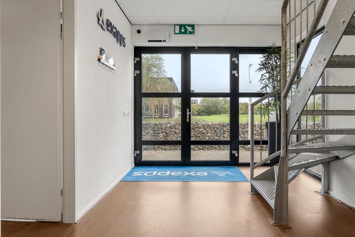 Exa 10, Zevenaar