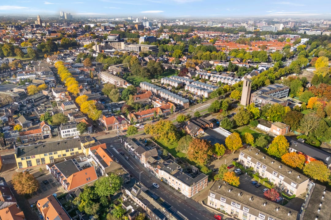 Foto 31 van Thomas a Kempisstraat 153