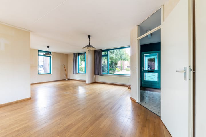 Foto 18 van Van Lottomstraat 1