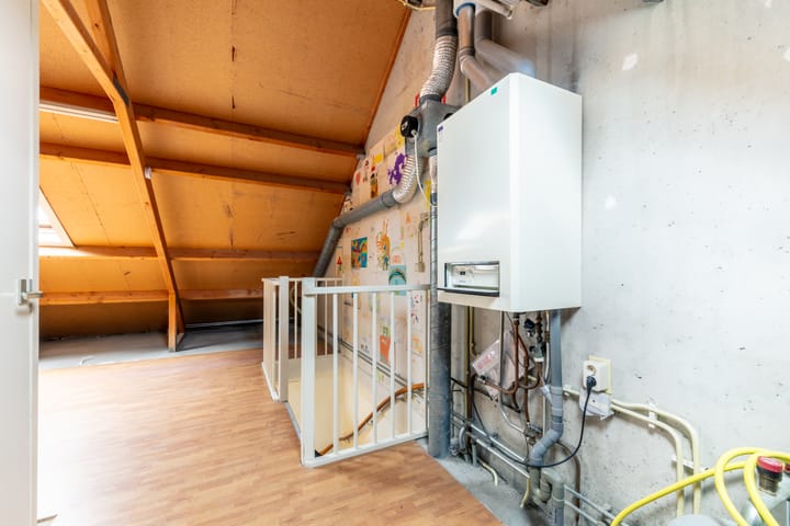 Foto 31 van Van Lottomstraat 1