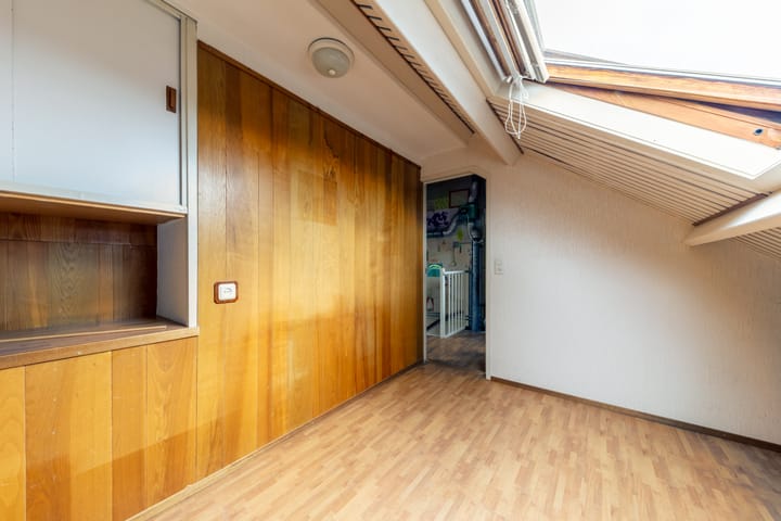 Foto 38 van Van Lottomstraat 1