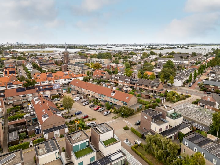 Foto 48 van Van Lottomstraat 1