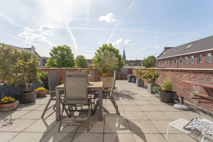 Foto 32 van Zellingkade 10