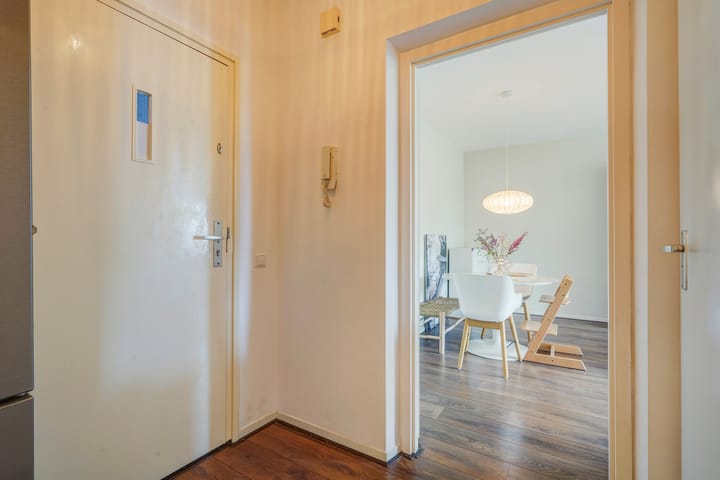 Foto 9 van Hammarskjöldlaan 577