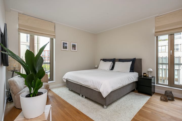 Foto 14 van Madridstraat 216