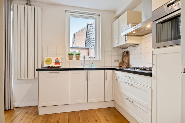 Foto 25 van Lidwinastraat 8