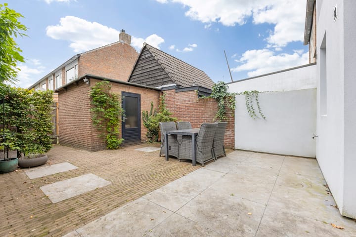 Foto 39 van Lidwinastraat 8