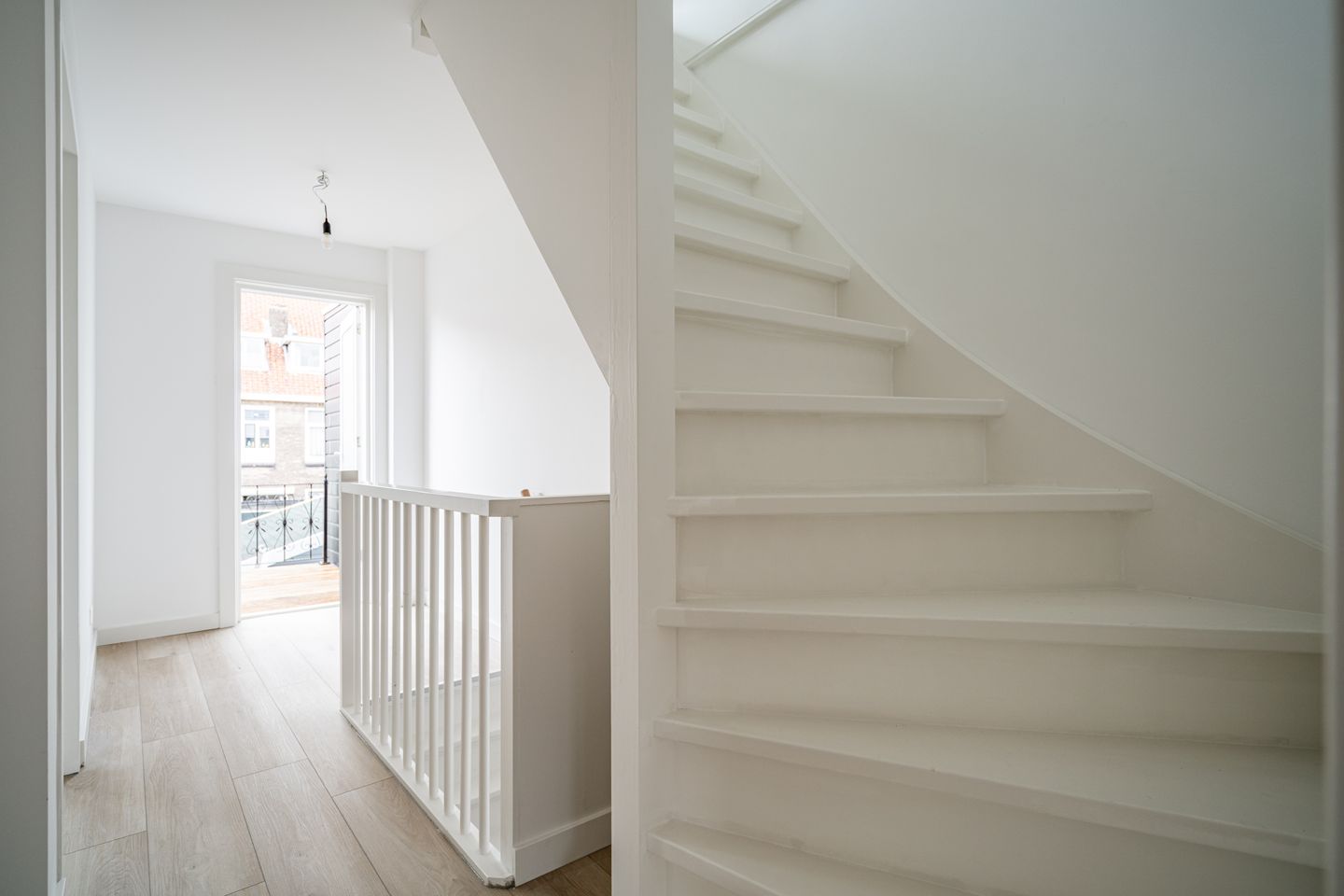 Foto 34 van Borneostraat 45