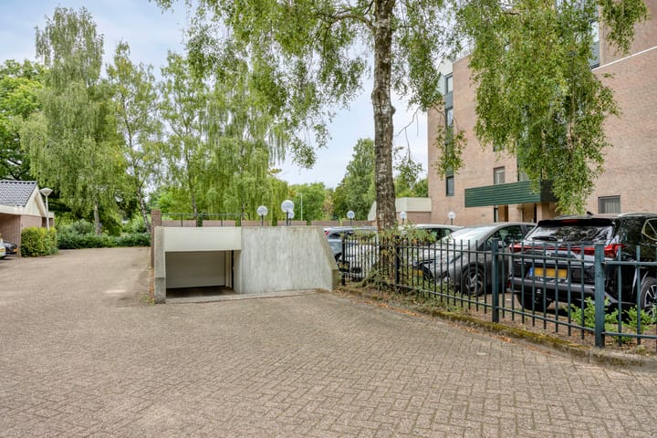 Photo 9 of Bremlaan 12