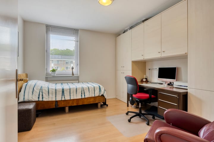 Photo 35 of Bremlaan 12