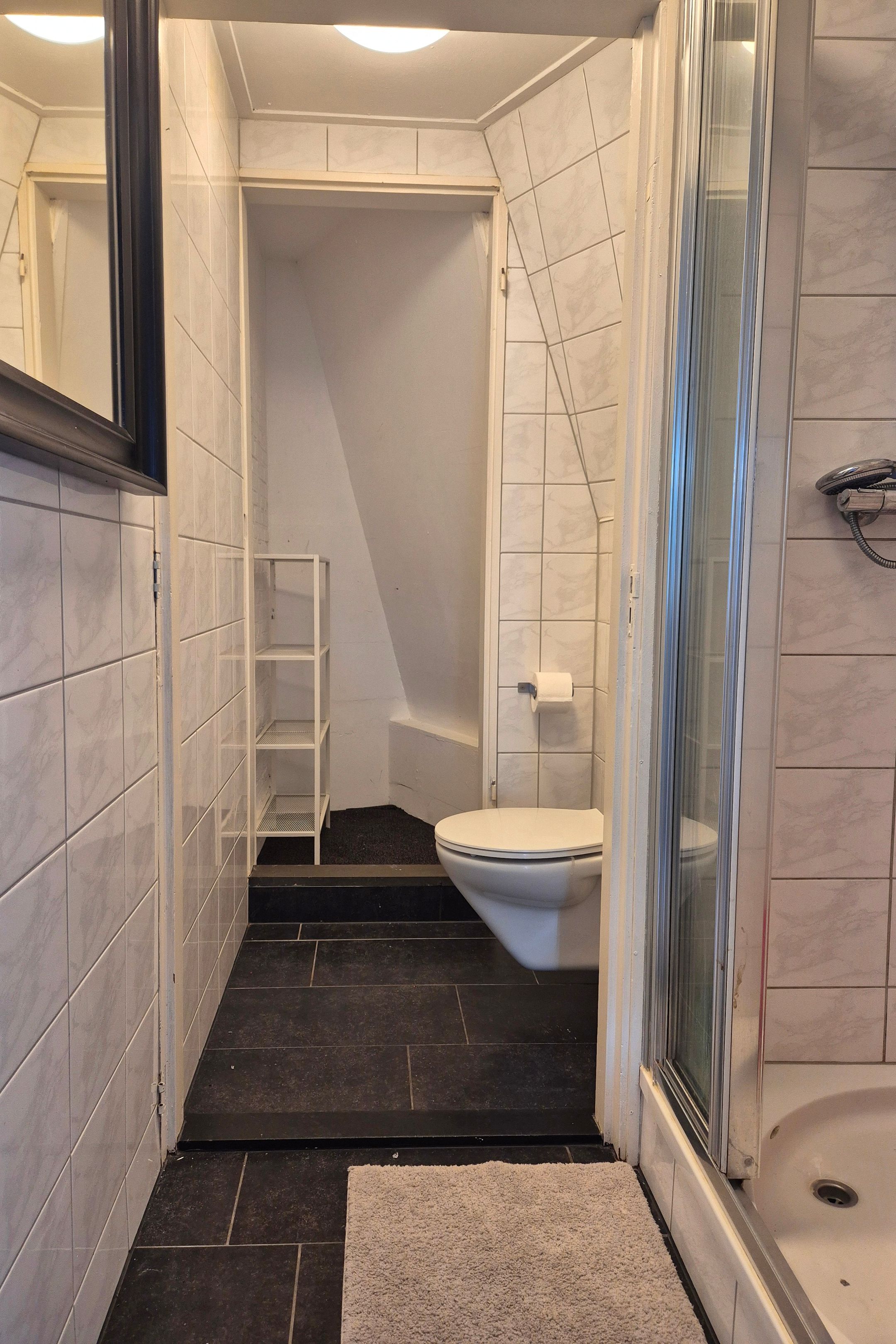 Photo 15 of Bankastraat 2-D