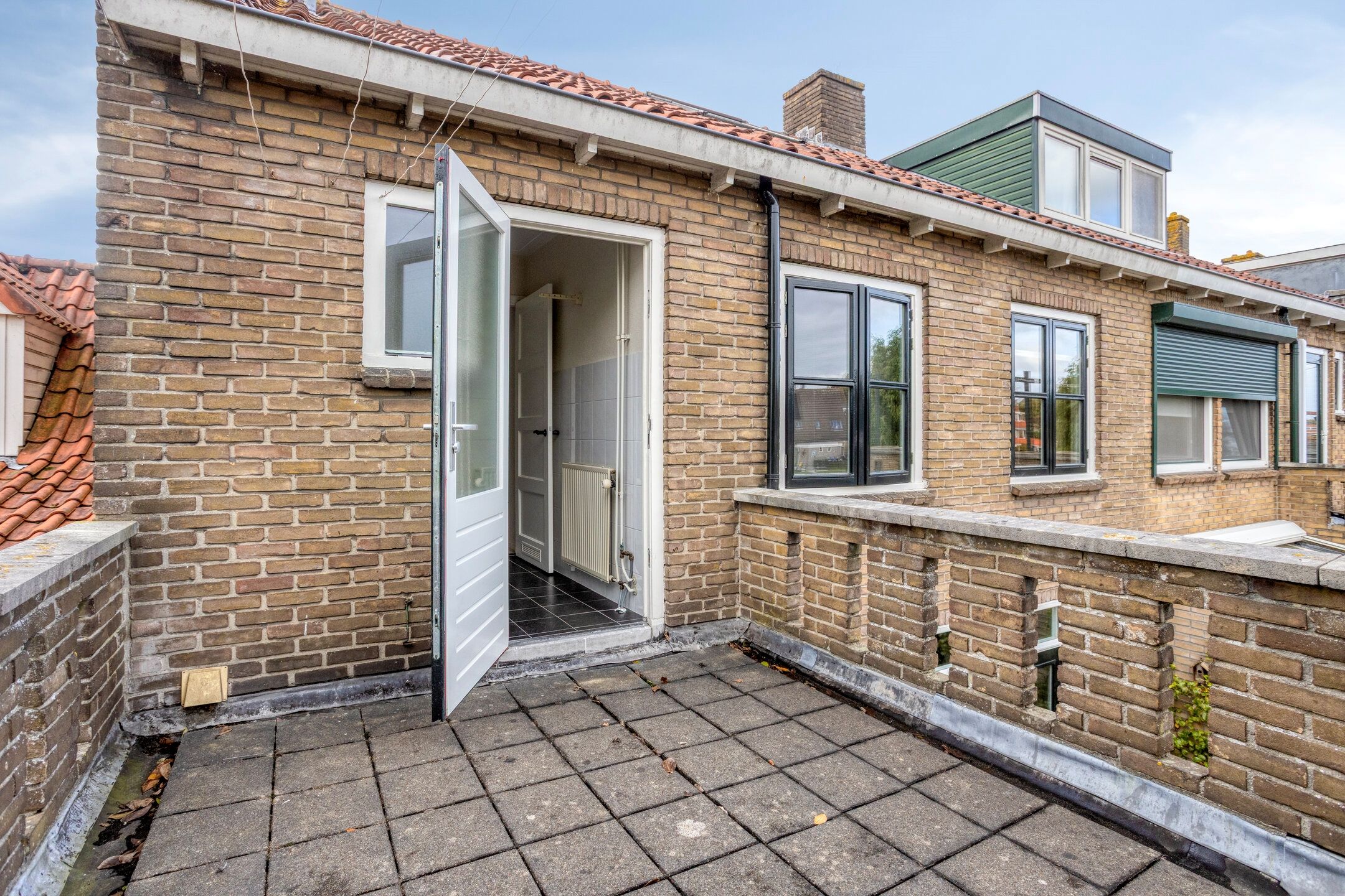 Photo 24 of Hoge Rijndijk 21