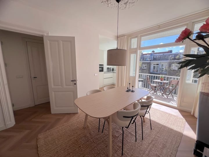 Foto 5 van Rustenburgerstraat 347-3