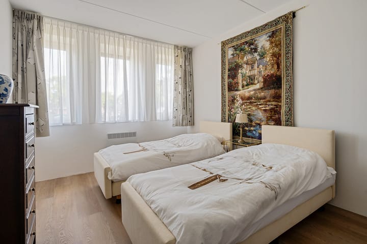 Foto 17 van Bendienplein 14