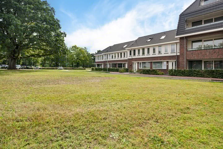 Foto 30 van Bendienplein 14